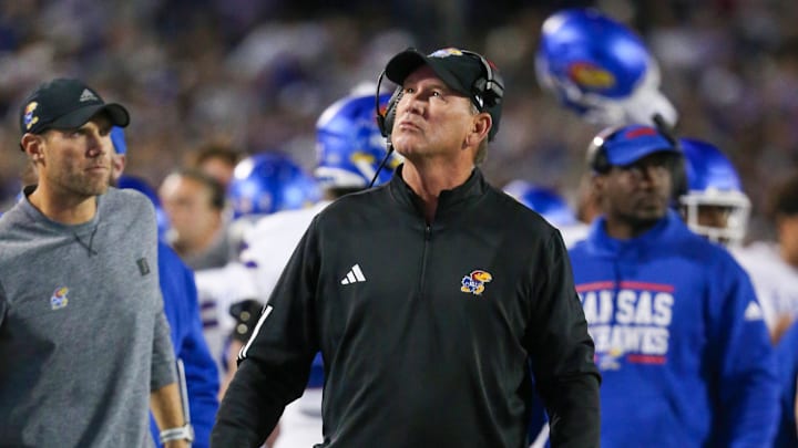 Oct 26, 2024; Manhattan, Kansas, USA; Kansas Jayhawks head coach Lance Leipold looks at the scoreboard during a break in the action against the Kansas State Wildcats at Bill Snyder Family Football Stadium. Mandatory Credit: Scott Sewell-Imagn Images Oct 26, 2024; Manhattan, Kansas, USA; Kansas Jayhawks head coach Lance Leipold looks at the scoreboard during a break in the action against the Kansas State Wildcats at Bill Snyder Family Football Stadium. Mandatory Credit: Scott Sewell-Imagn Images